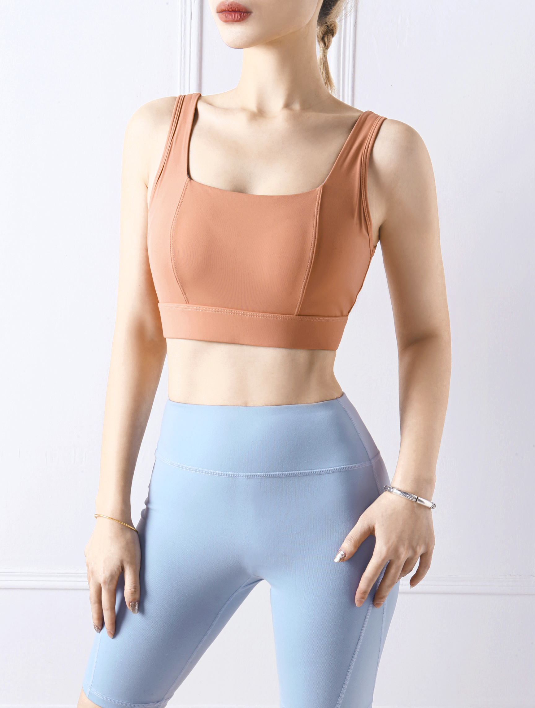 Adapt Seamless Sports bra-92520