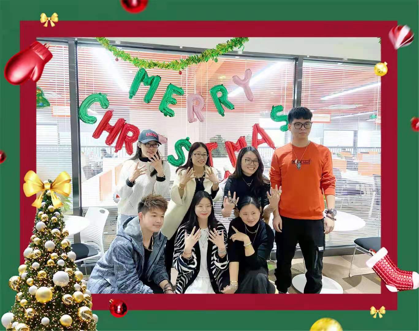 Happy Christmas’day 2020, even though we still bear the nervous of COVID-19